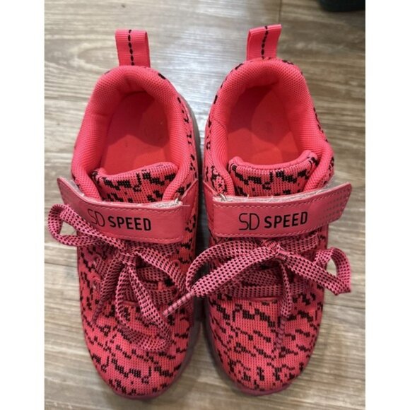 Speedo Other - SD Speed Fashion Big Girls Youth Light Up Roller Shoes Size 1 Hot Pink